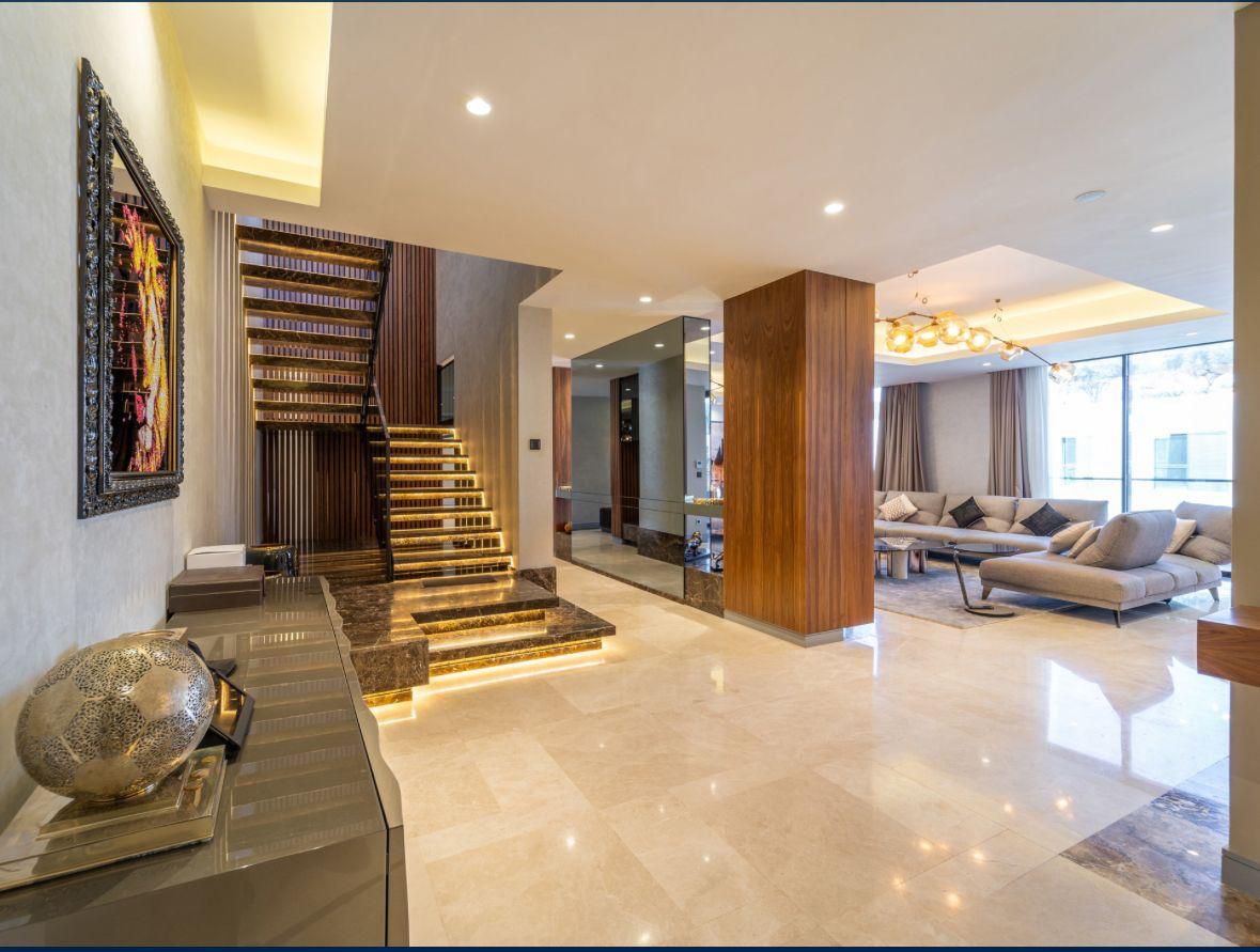 FOUR SEASONS PRIVATE RESIDENCES – PENTHOUSE OFF MARKET — 4